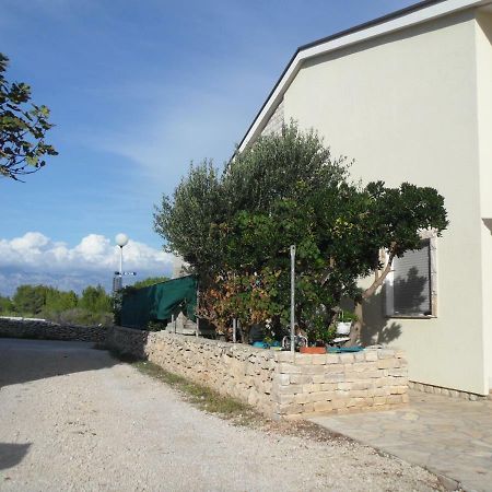 Ruzica Apartments Vir Exterior foto