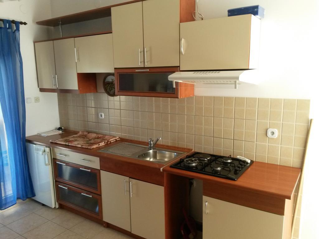 Ruzica Apartments Vir Exterior foto